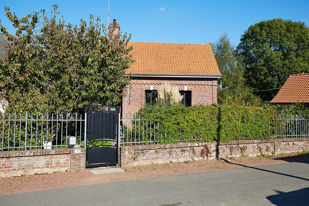 Les Gites De L'Yeres Cuverville-sur-Yeres Exterior photo